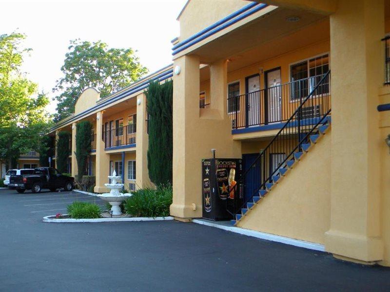 Americas Best Value Inn - Chico Exterior foto